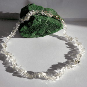 collier cristal de roche baroque