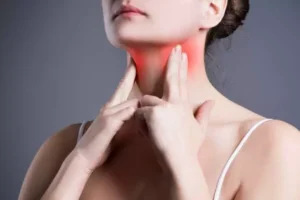 Lire la suite à propos de l’article Pierre pour la thyroïde – Quelles pierres choisir pour stabiliser la glande thyroïde ? Guide lithothérapie 2023