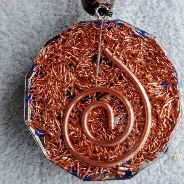 pendentif pierre naturelle orgonite lapis lazuli